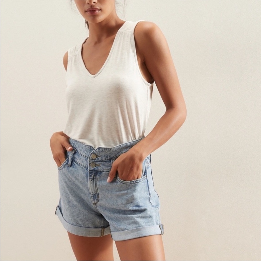 Banana Republic Light Blue Denim Cuffed Shorts Size 27/4